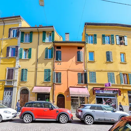 Castiglione In Center Апартаменты